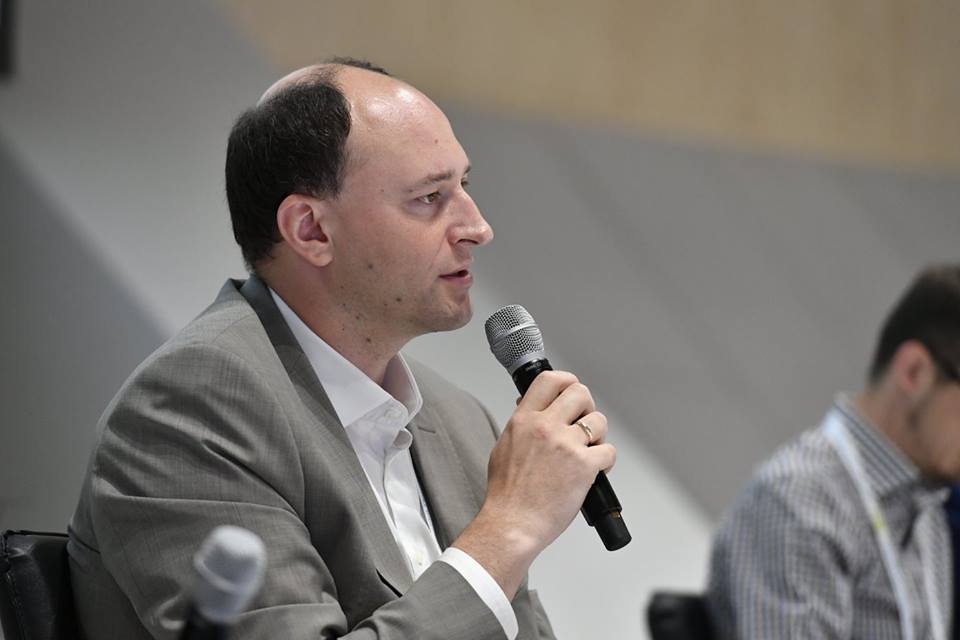 Д. Курапеев